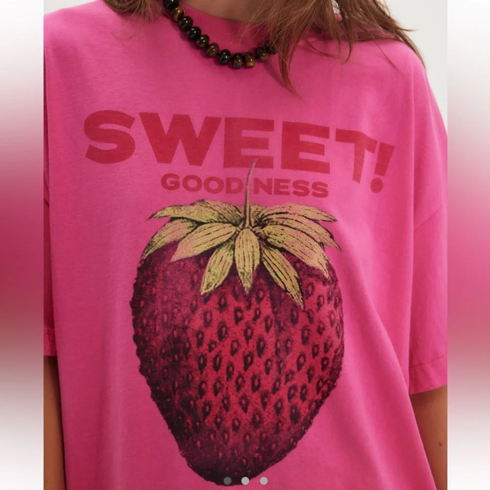Harvest vintage wash Strawberry tee - Picture 3 of 3